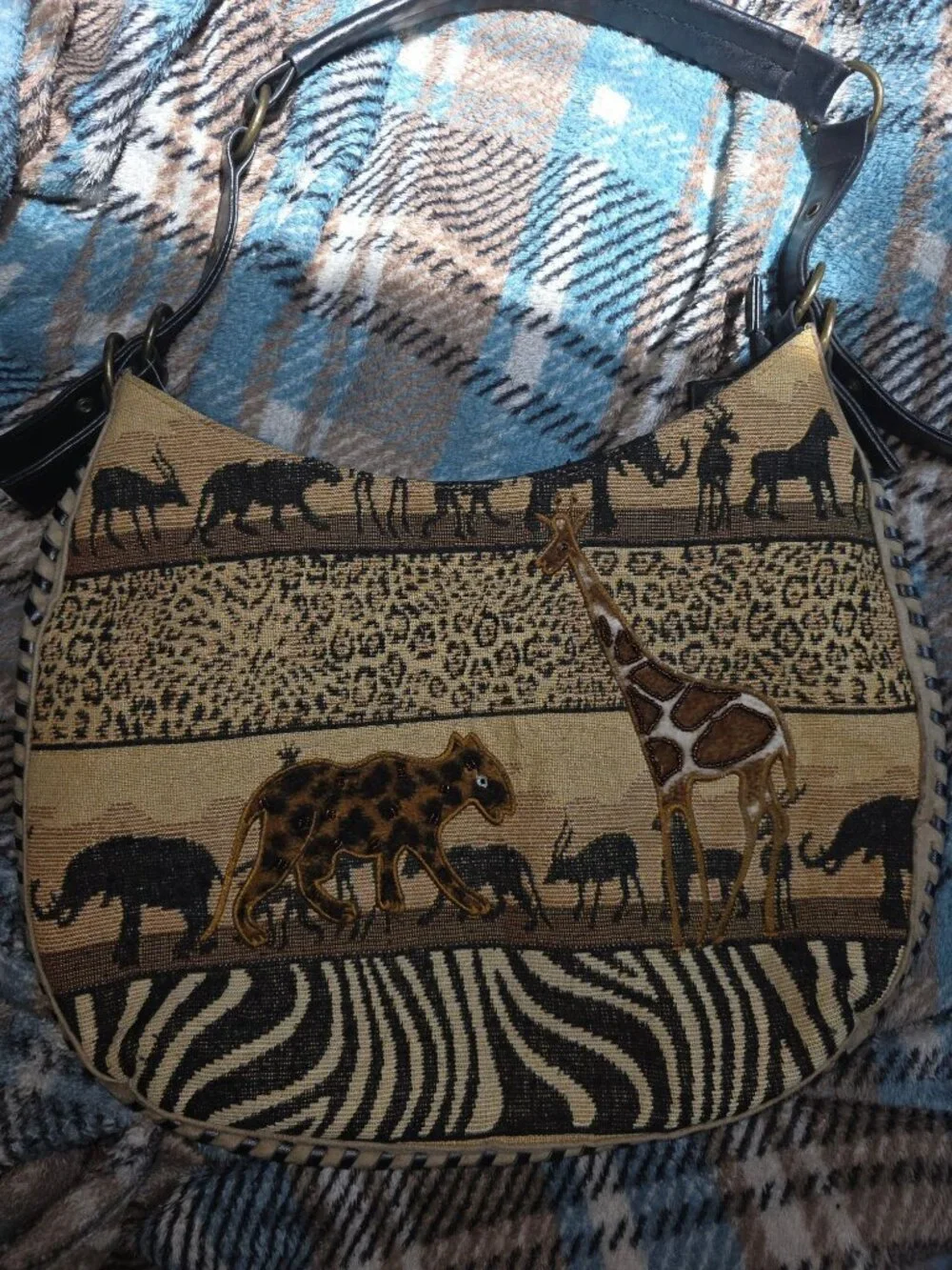 Safari-Themed Tapestry Shoulder Bag With African Animal Design Faux Leather Stra
